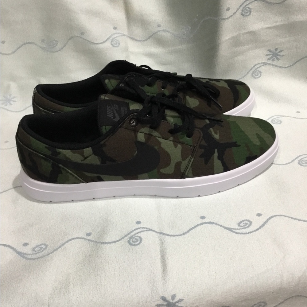 Nike SB Portmore II Ultralight Camo Shoes